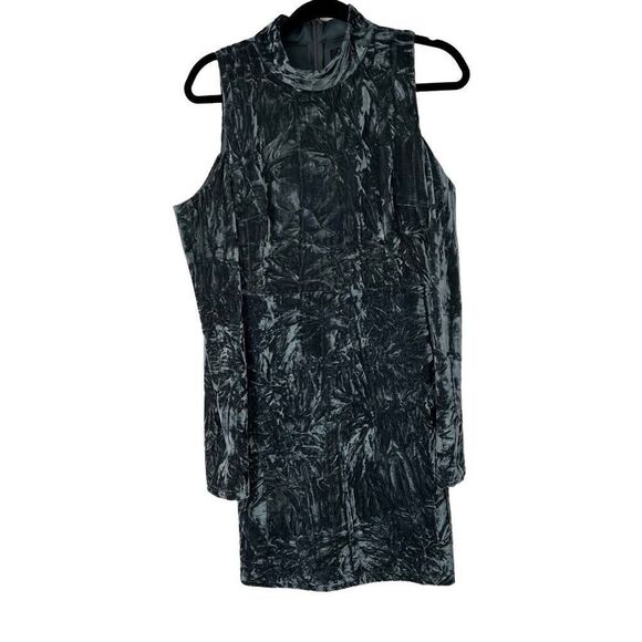 Lulu’s‎ Blue Velvet Cold Shoulder Long Sleeve Dress - Picture 1 of 10